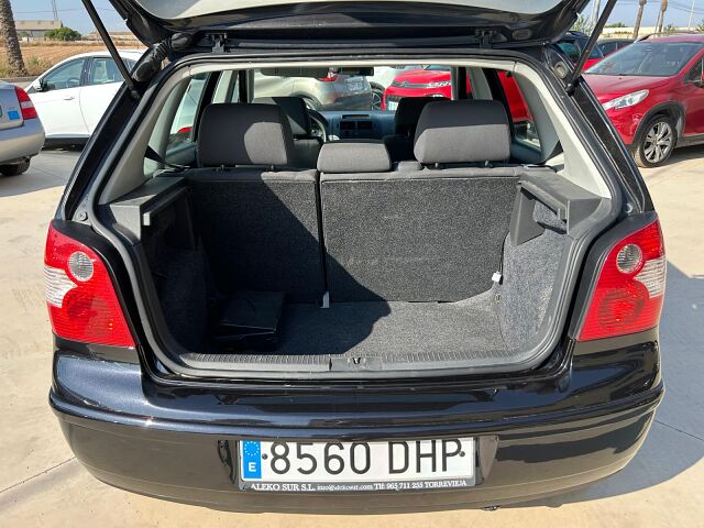 VOLKSWAGEN POLO ADVANCE 1,4 AUTO SPANISH LHD IN SPAIN 125000 MILES SUPERB 2005